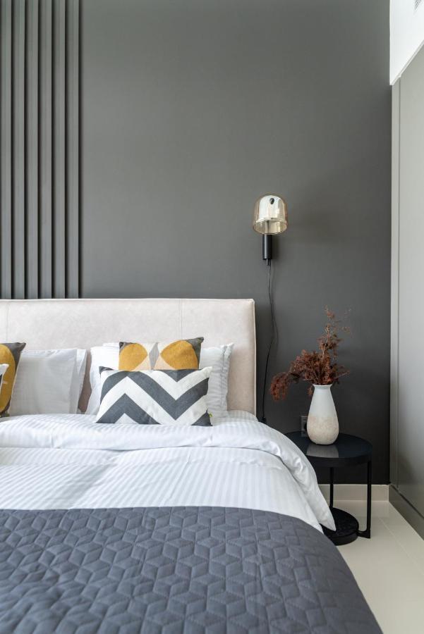 The Smart Concierge - Sunrise Bay *