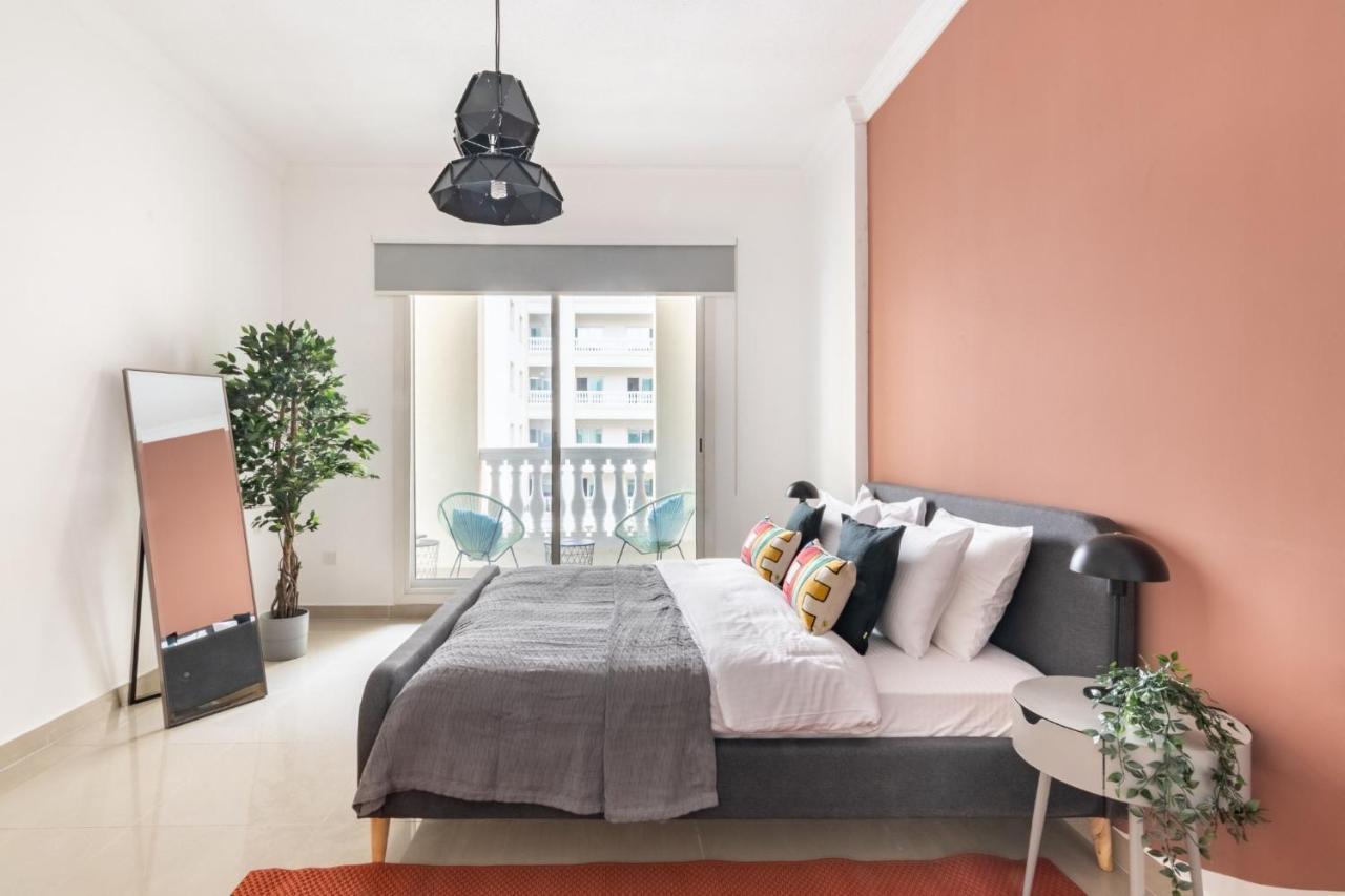 The Smart Concierge - Plaza Residences Appartement *