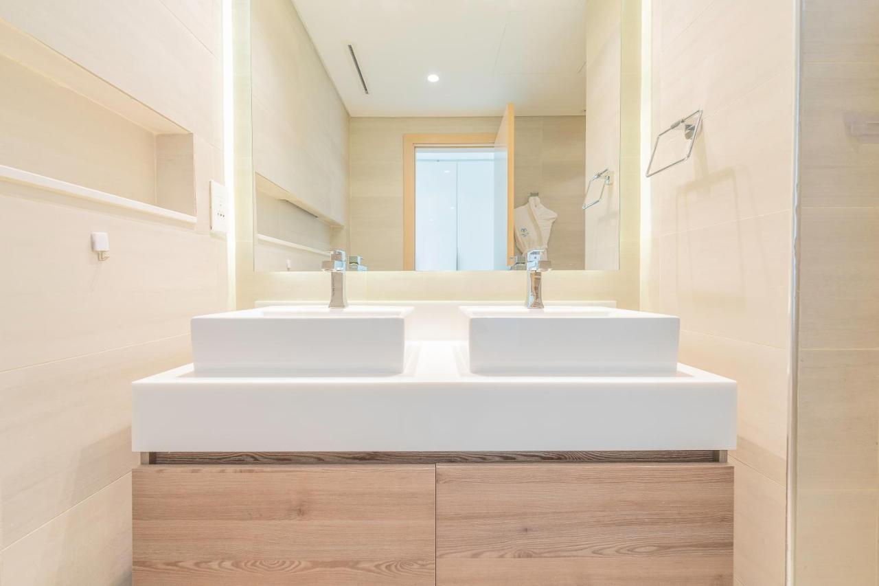 Apartament Monty Holiday - Charming With Canal View Near Mall Dubai