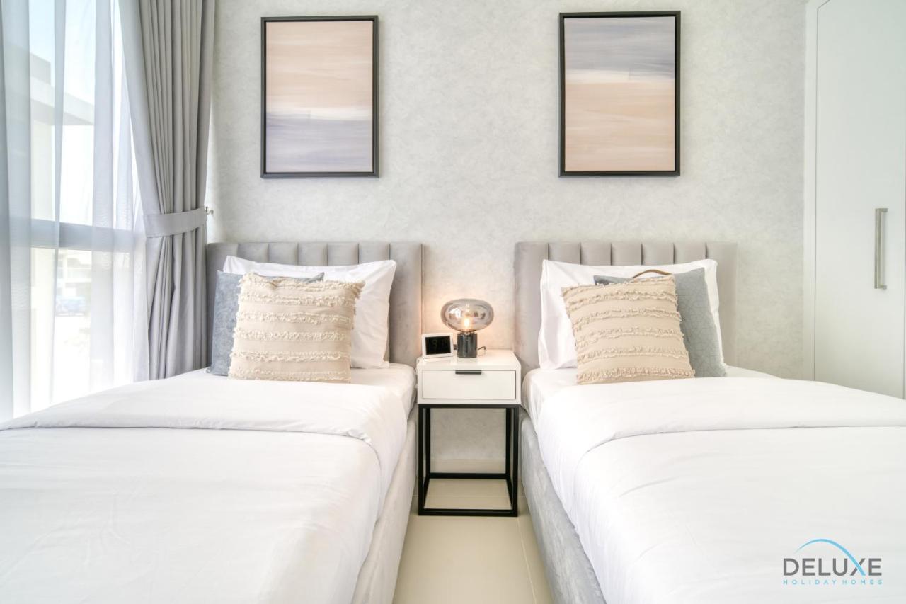 Apartamento Cheerful 3br Townhouse At Damac Hills 2, Dubailand By Deluxe Homes Dubai