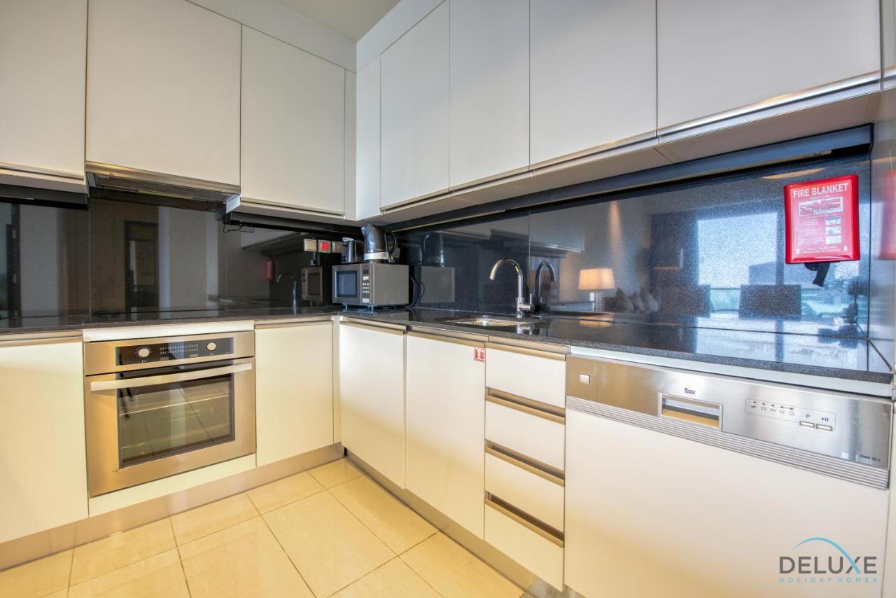 Lush 1 Bedroom At The Address Residences Marina By Deluxe Homes Appartement Dubaï