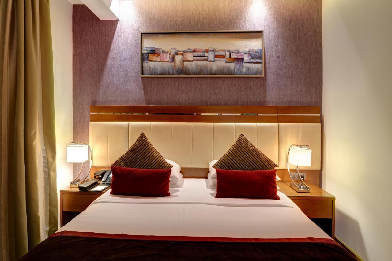 Rose Park - Al Barsha, Opposite Metro Station 4* Dubai