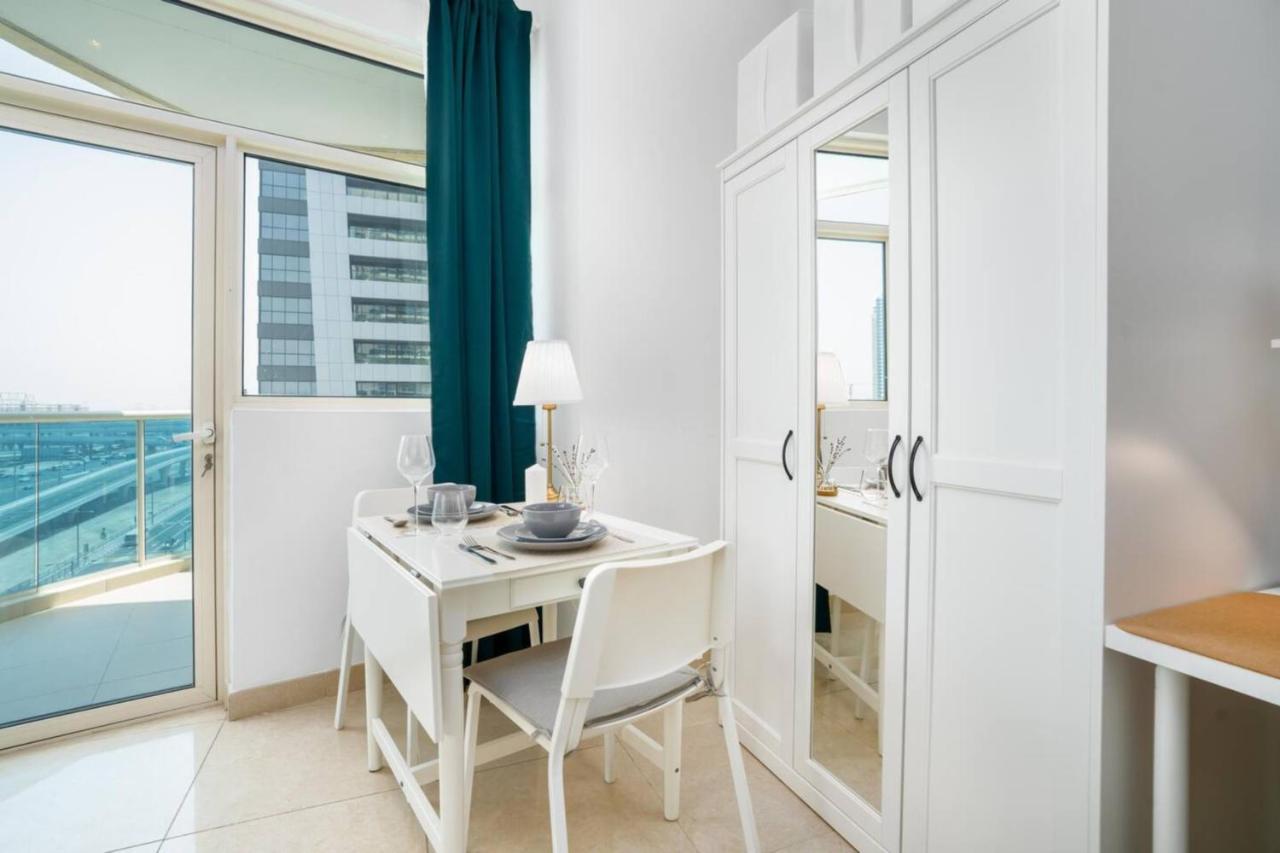 Chic In Yacht Bay Marina Lejlighed Dubai