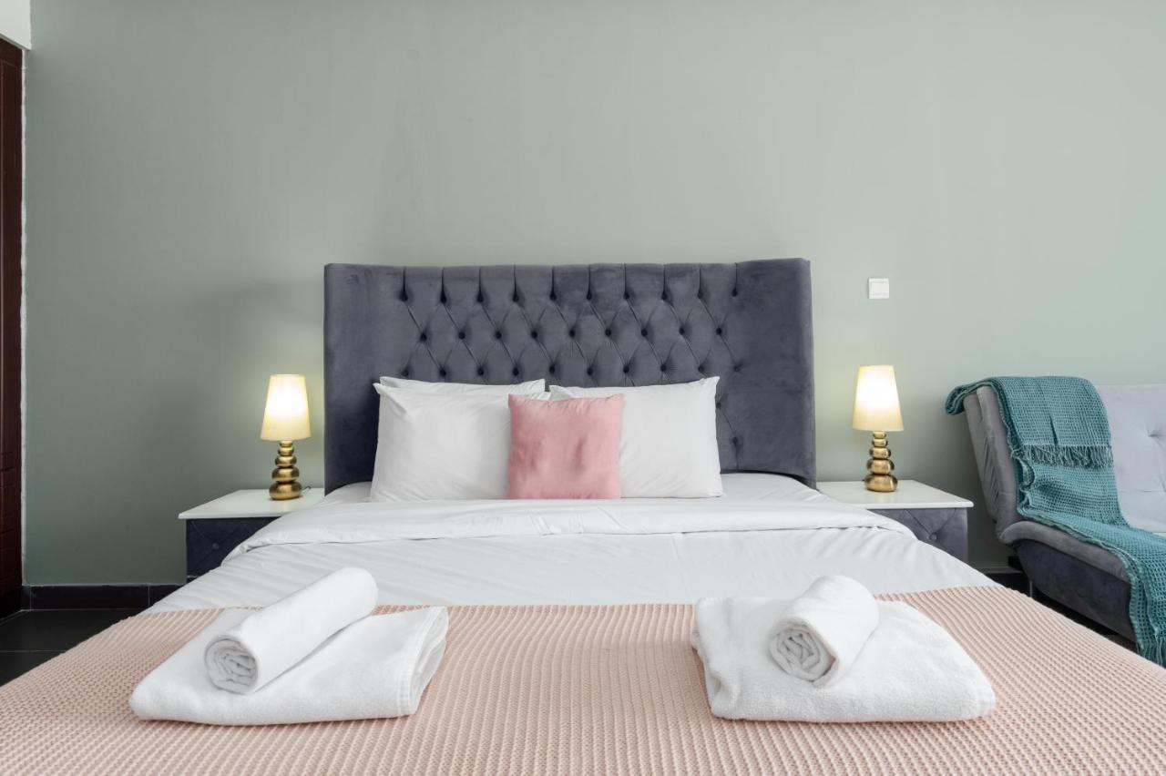 Vacay Lettings - Silicon Oasis Budget Friendly Lägenhet Dubai