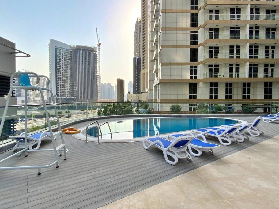 Vvk Homes, Dunya Tower Dubái