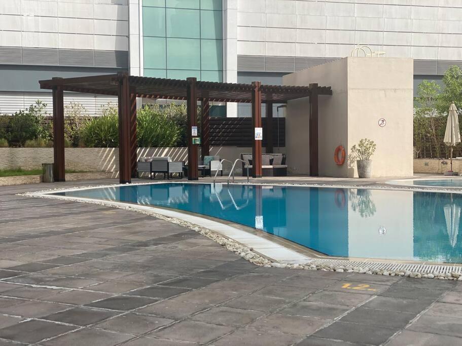 Unique 3br Duplex With Marina Views Dubai