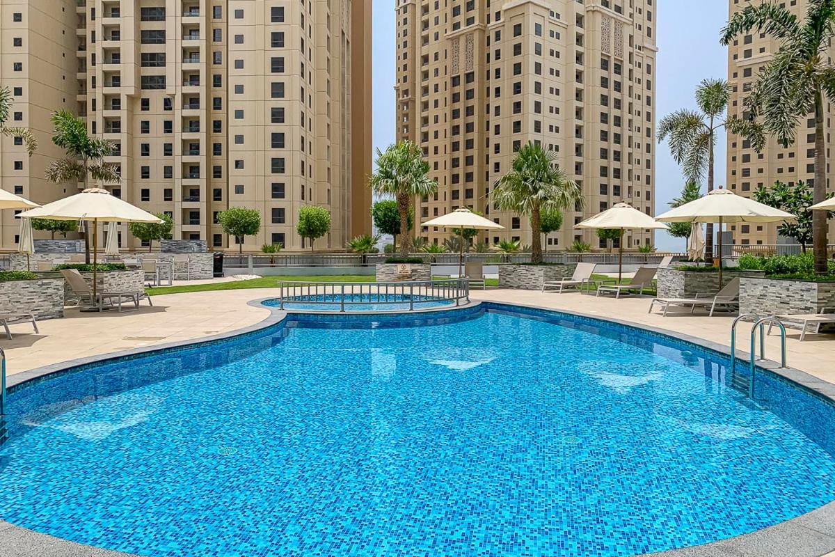 Frank Porter - Marina Wharf 1 * Dubaï