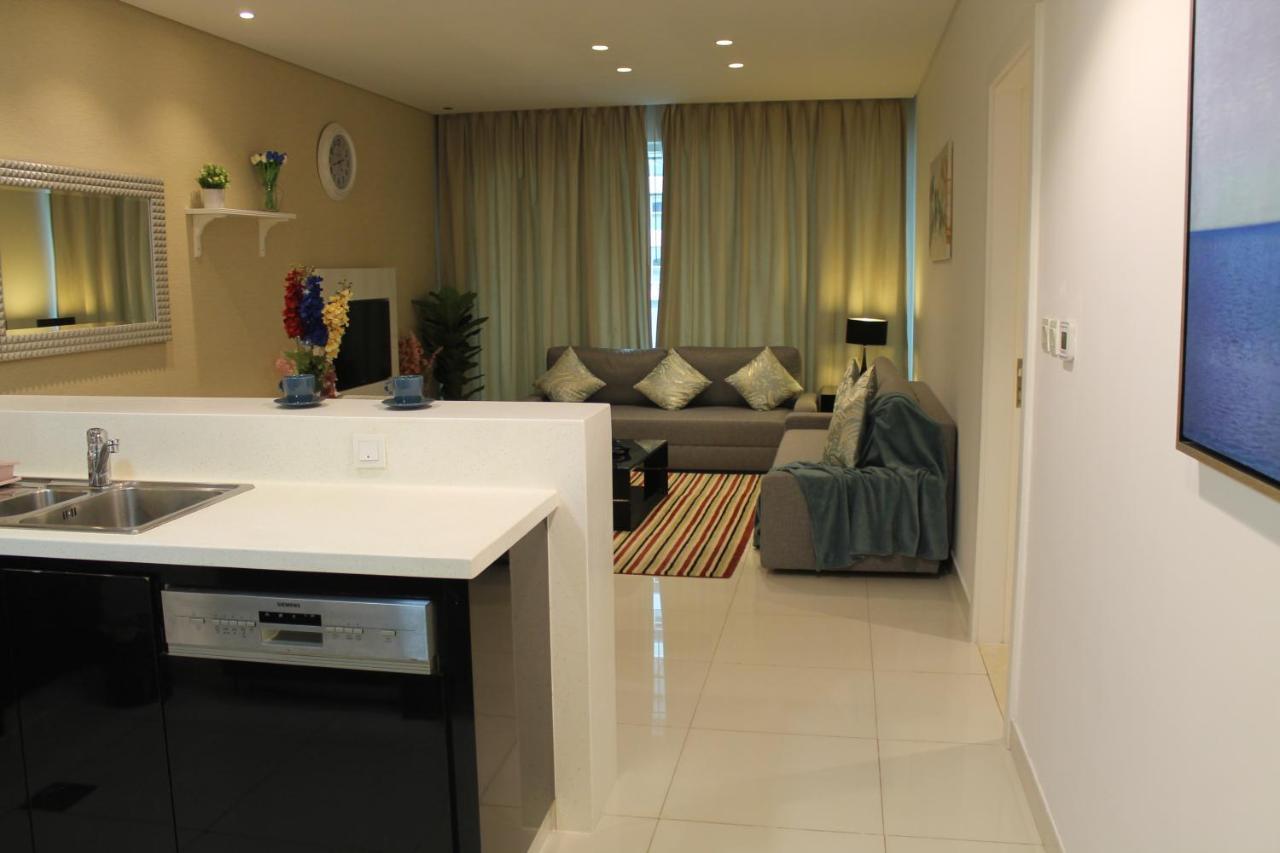 Spacious One Bedroom Close To Burj Khalifa, Mall In Business Bay Dubái