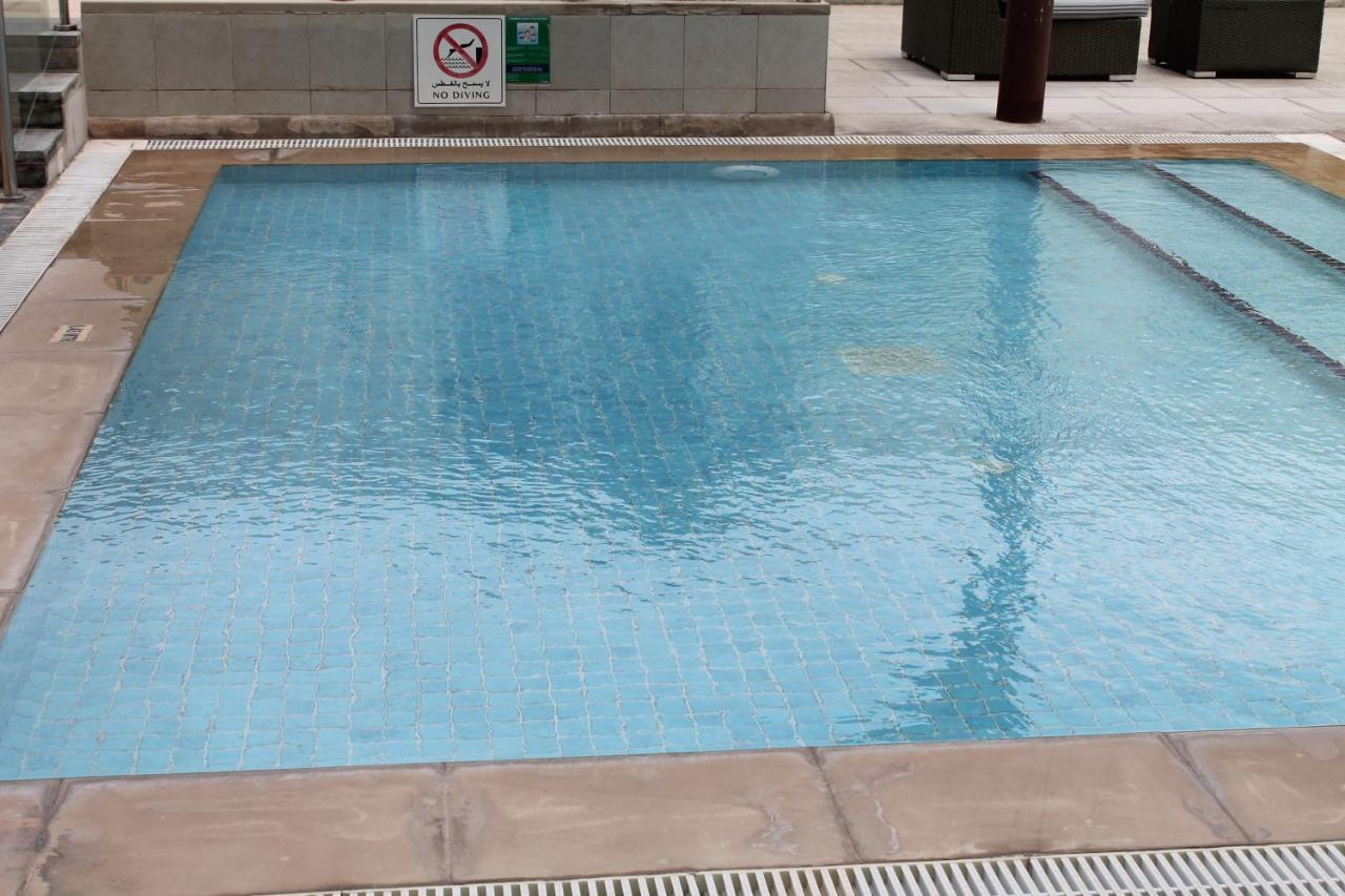 Spacious One Bedroom Close To Burj Khalifa, Mall In Business Bay * Dubái