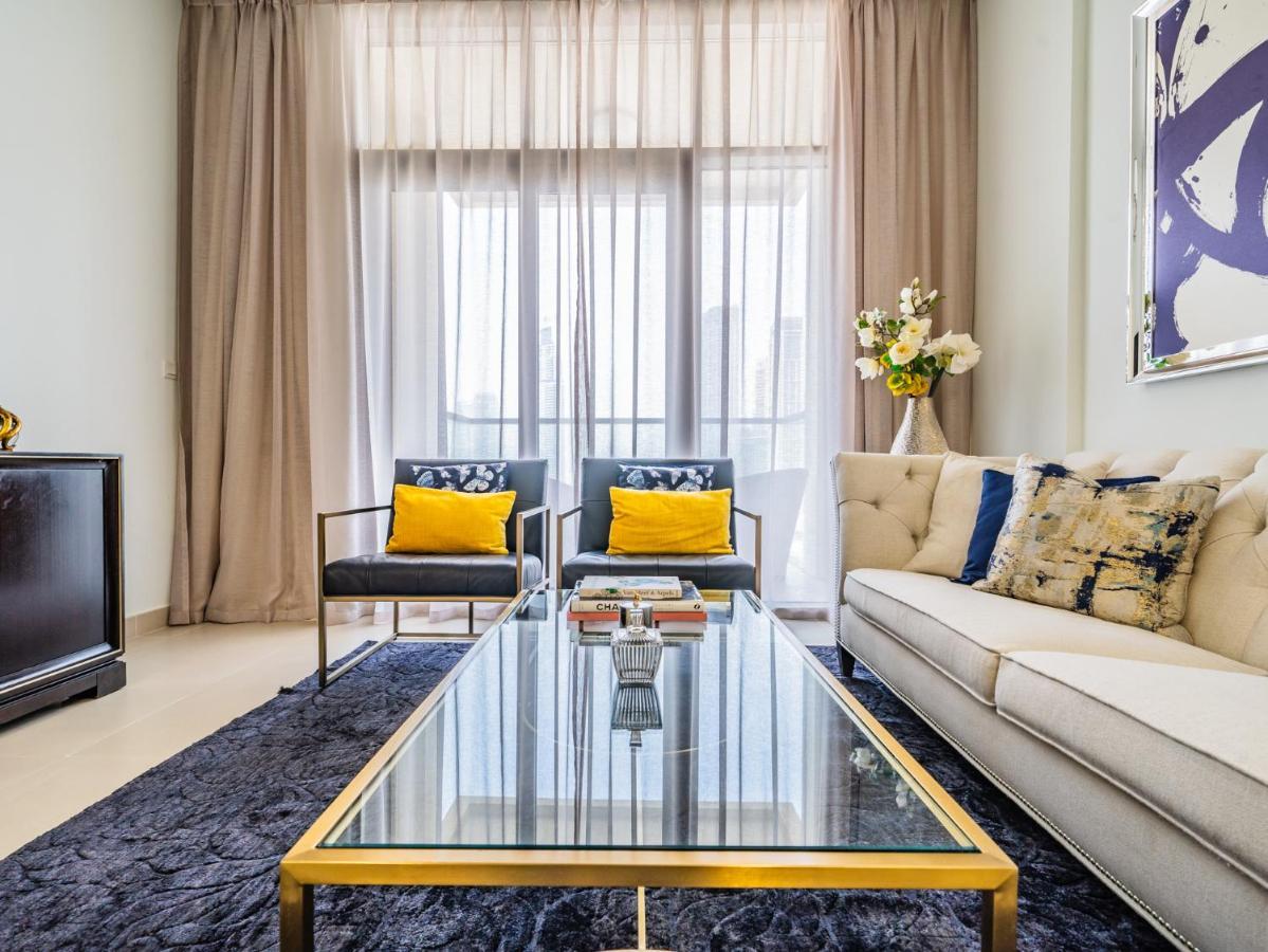 Monty Holiday - Incredible Burj Khalifa View From This Vibrant Apt Apartamento Dubai