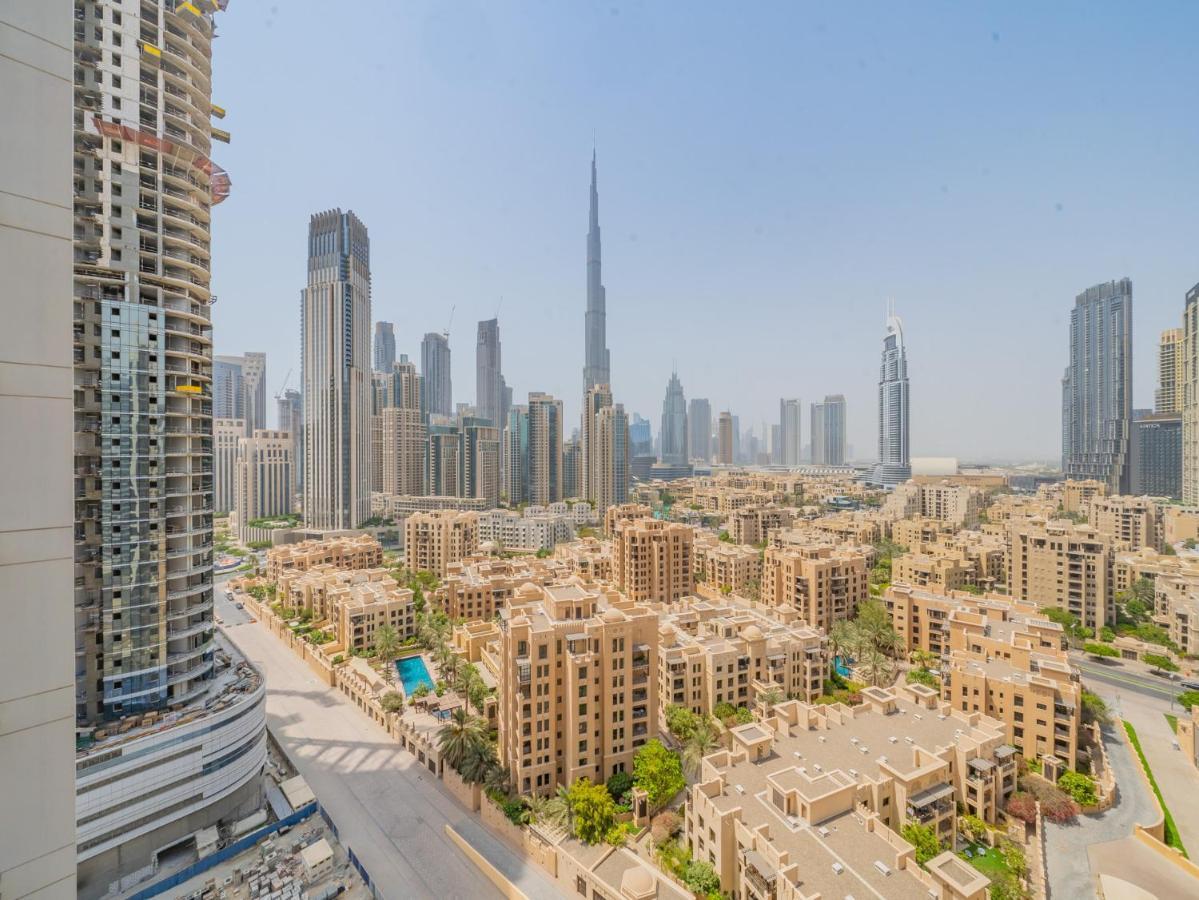 Monty Holiday - Incredible Burj Khalifa View From This Vibrant Apt Apartamento *