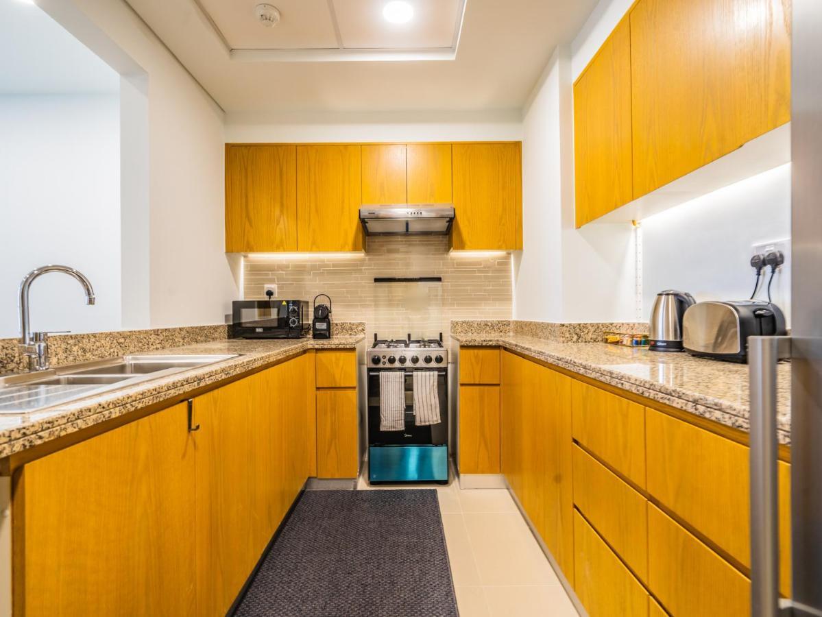 Apartamento Monty Holiday - Incredible Burj Khalifa View From This Vibrant Apt Dubai