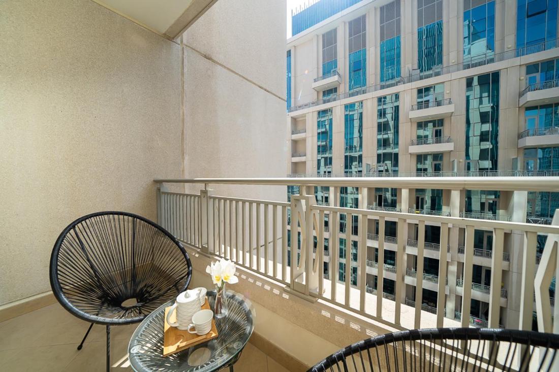 Higuests - Dazzling Apt With Panoramic View Near Burj Khalifa Dubai