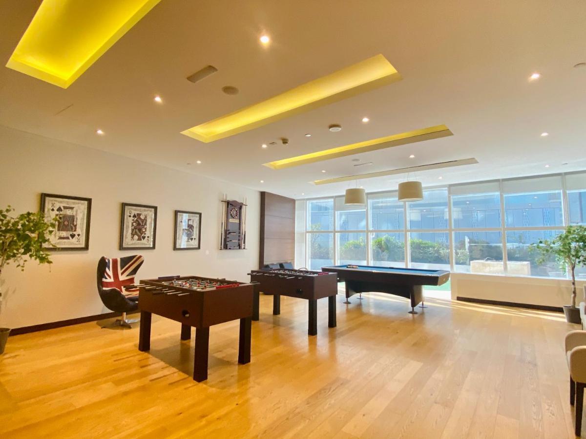 Dh58 - High End 1br, Palm Views In Damac Heights Tower *