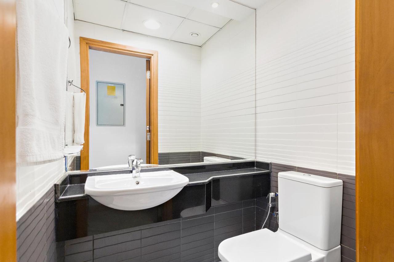 Apartment Beautiful Two Bedroom Apartment By Marina Promenade *