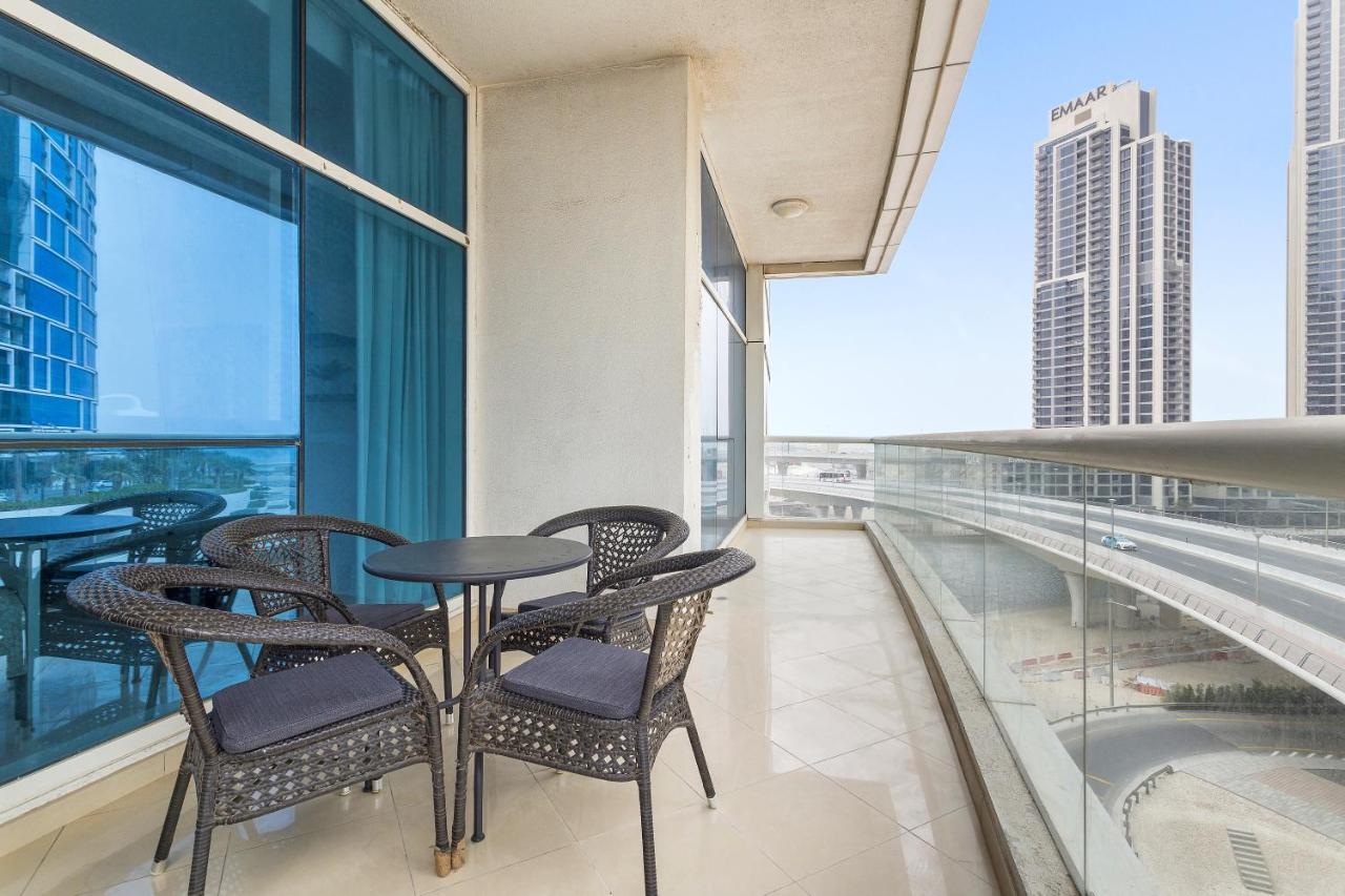 Beautiful Two Bedroom Apartment By Marina Promenade Apartment *