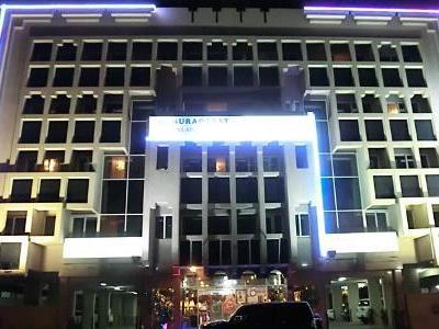 Al Muraqabat Plaza Aparthotel 3*