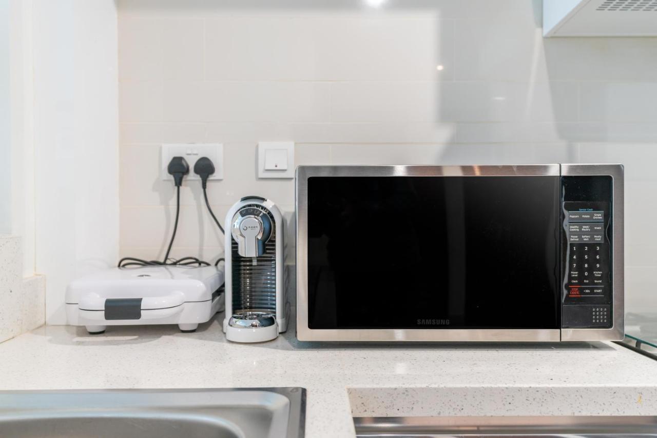 Spacious And Modern 2 Beds With Difc View, Opposite Metro Station And Zabeel Park *