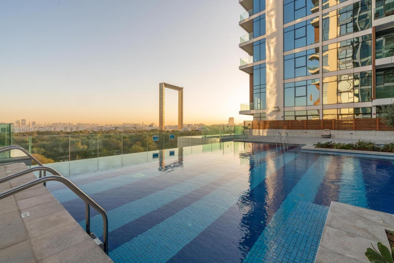 Apartment Spacious And Modern 2 Beds With Difc View, Opposite Metro Station And Zabeel Park