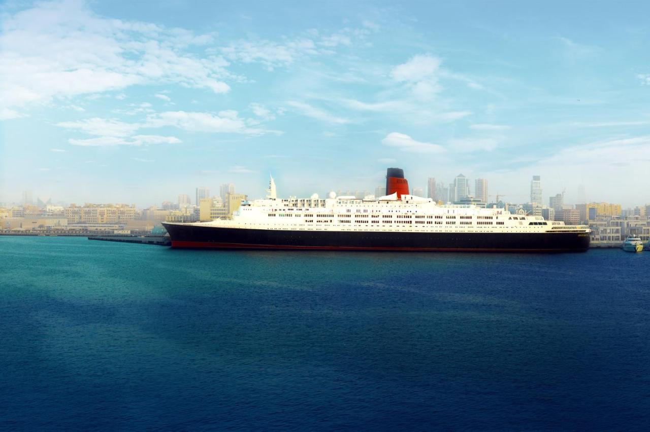 Queen Elizabeth 2 Hotel Dubái