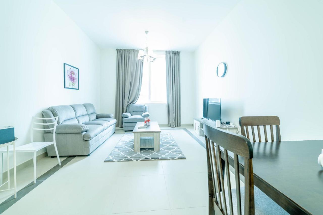 Oyo 590 Najma Tower, One Bedrooms Apartments, Sports *