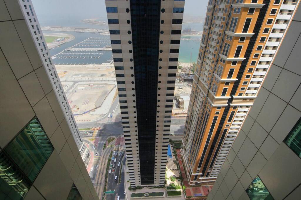One Bedroom In Marina 3814