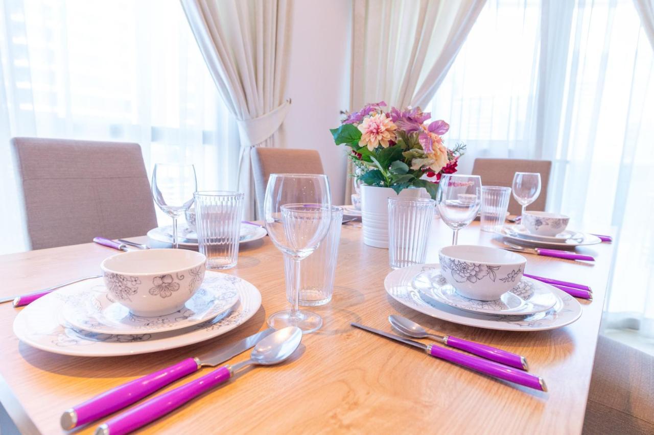 Luxury Escapes - Spacious 2br In The Heart Of Marina- Yacht Bay Appartement Dubaï