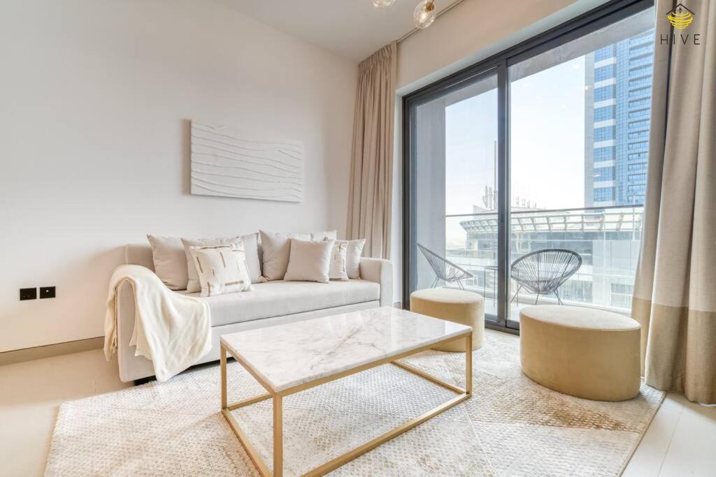 Appartement Gorgeous 1 Bedroom In Euro *