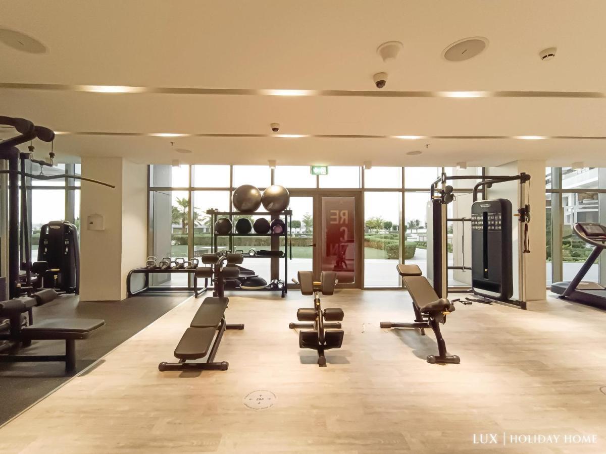 Lux - The Elegant Palm Dubai