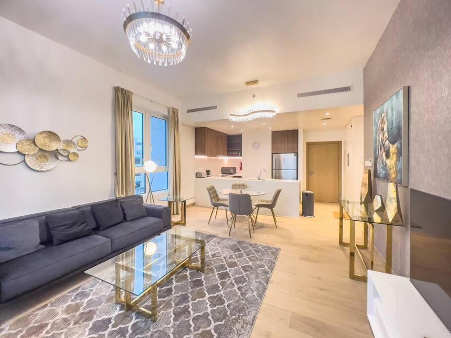 Lovely 2-bedroom Vacation Near Ferienhaus *