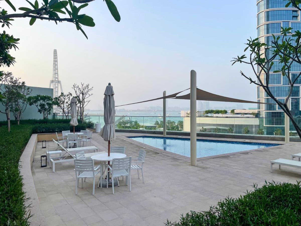 Plush Homes - Panoramic Beach View Chic 2 Bedroom In Marina Apartment Dubai