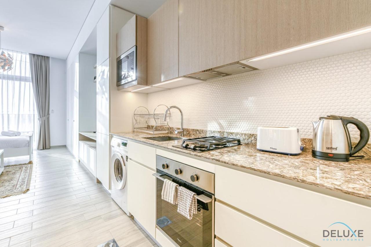Cheerful At Belgravia Tower Jvc By Deluxe Homes Appartement