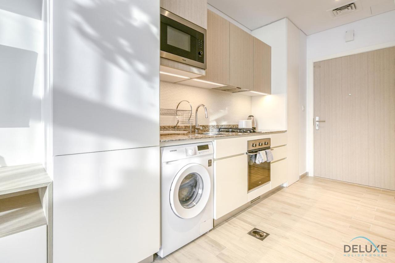 Cheerful At Belgravia Tower Jvc By Deluxe Homes