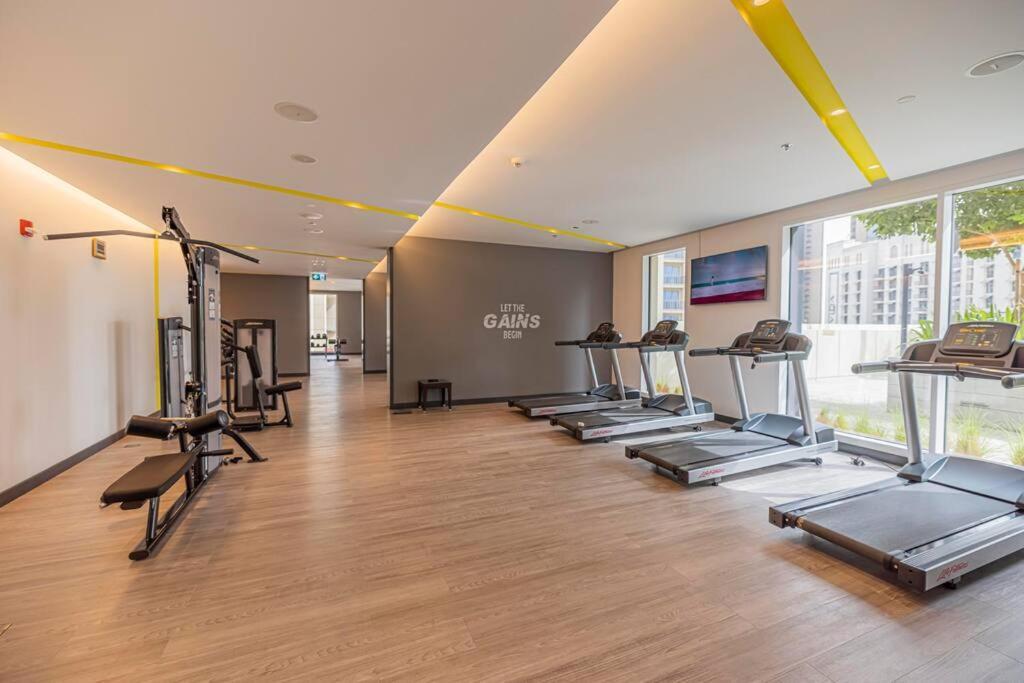 Daniels 1br At Creek Horizon With Park View Lägenhet Dubai