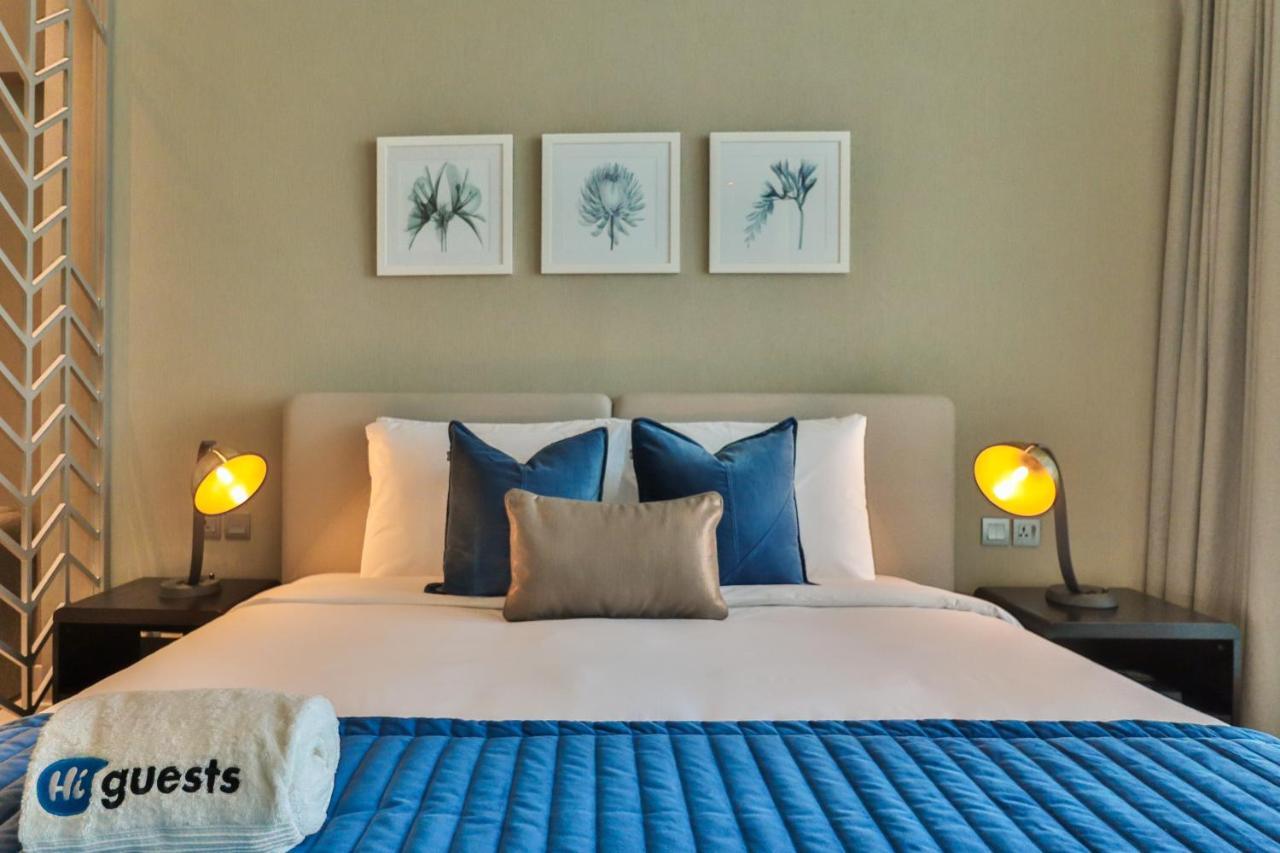 Higuests - Roomy And Chic With Panoramic Canal Views Lägenhet
