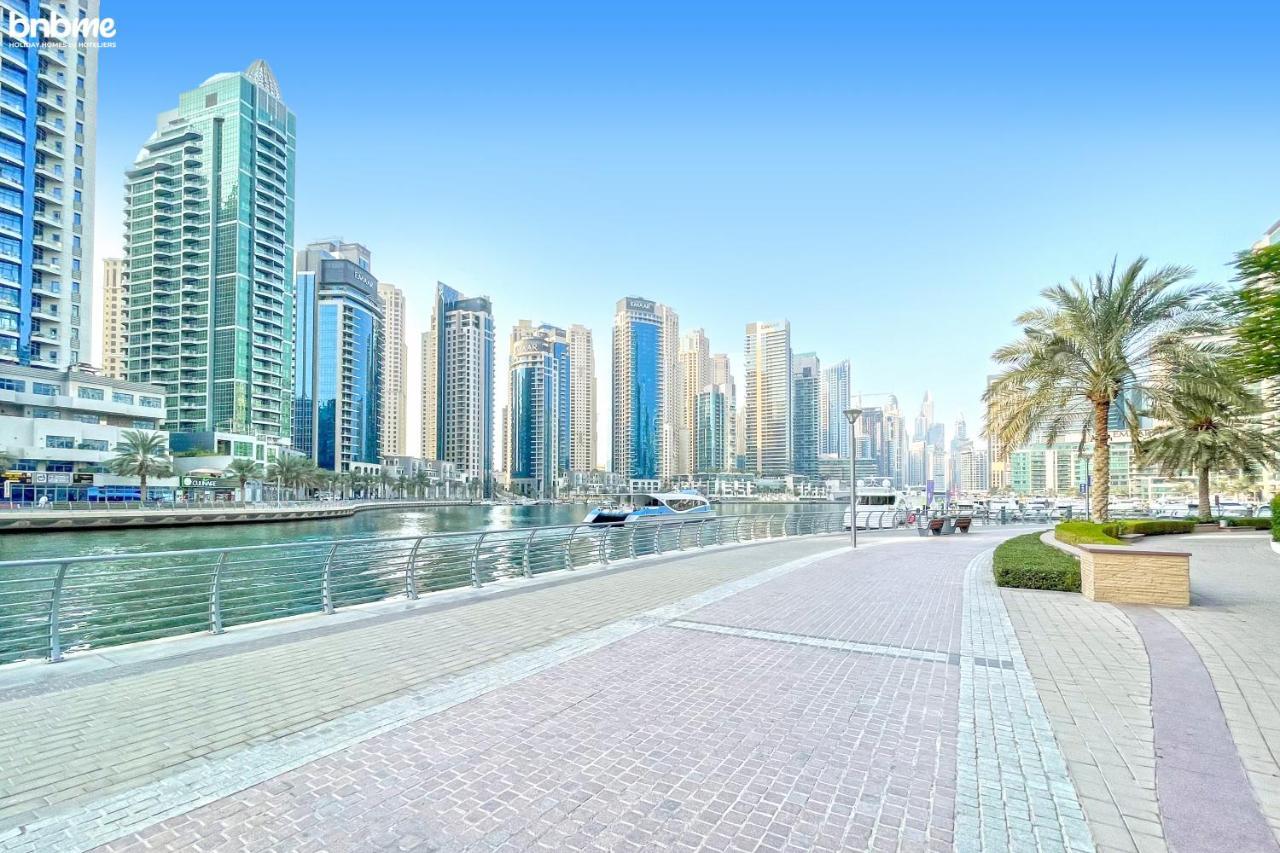Lägenhet Bnbmehomes - Sit Back & Enjoy Seeing The Luxury Yachts Drive By - B67 Dubai