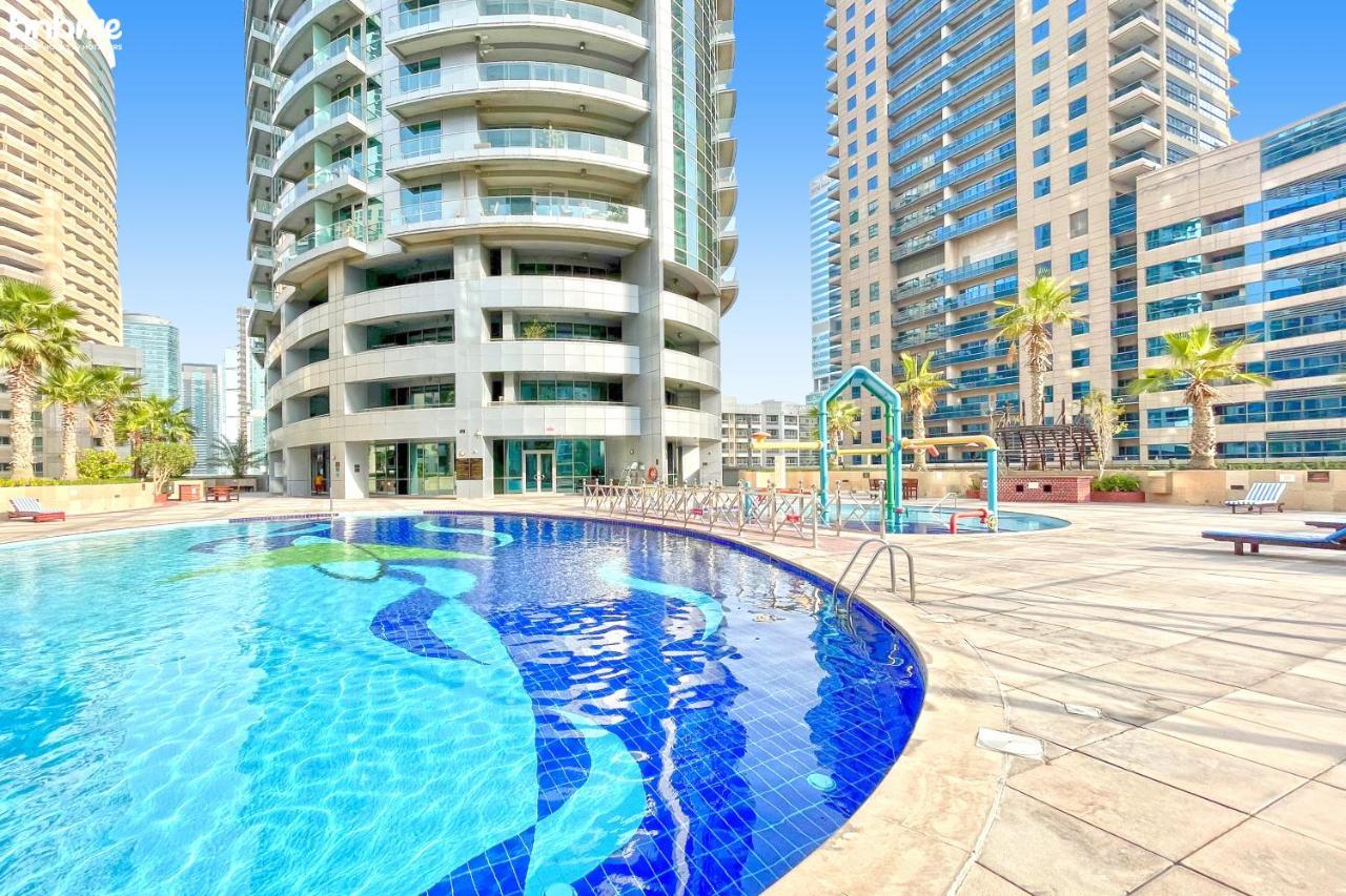 Bnbmehomes - Sit Back & Enjoy Seeing The Luxury Yachts Drive By - B67 * Dubai
