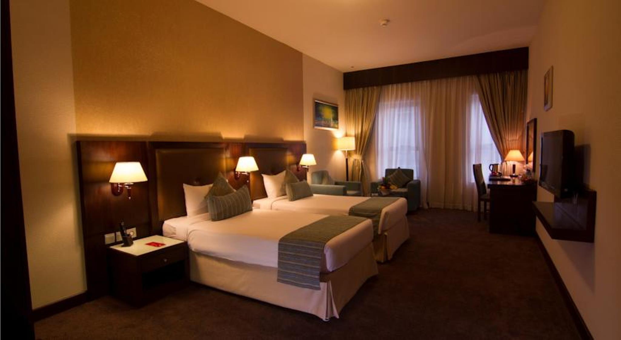 Hotell Ramada By Wyndham Deira 4*