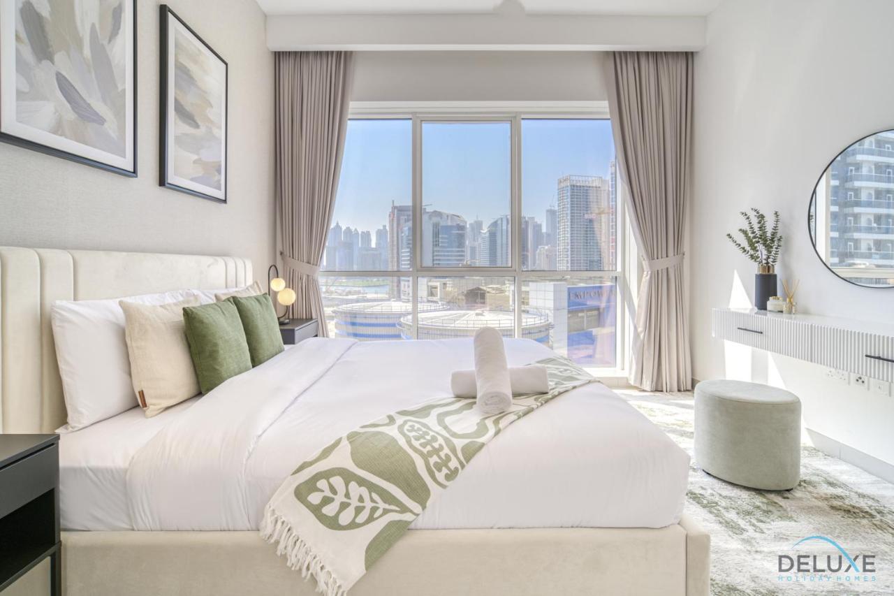 Of The Week Stylish 1br With Partial Burj Views By Deluxe Homes Dubaï