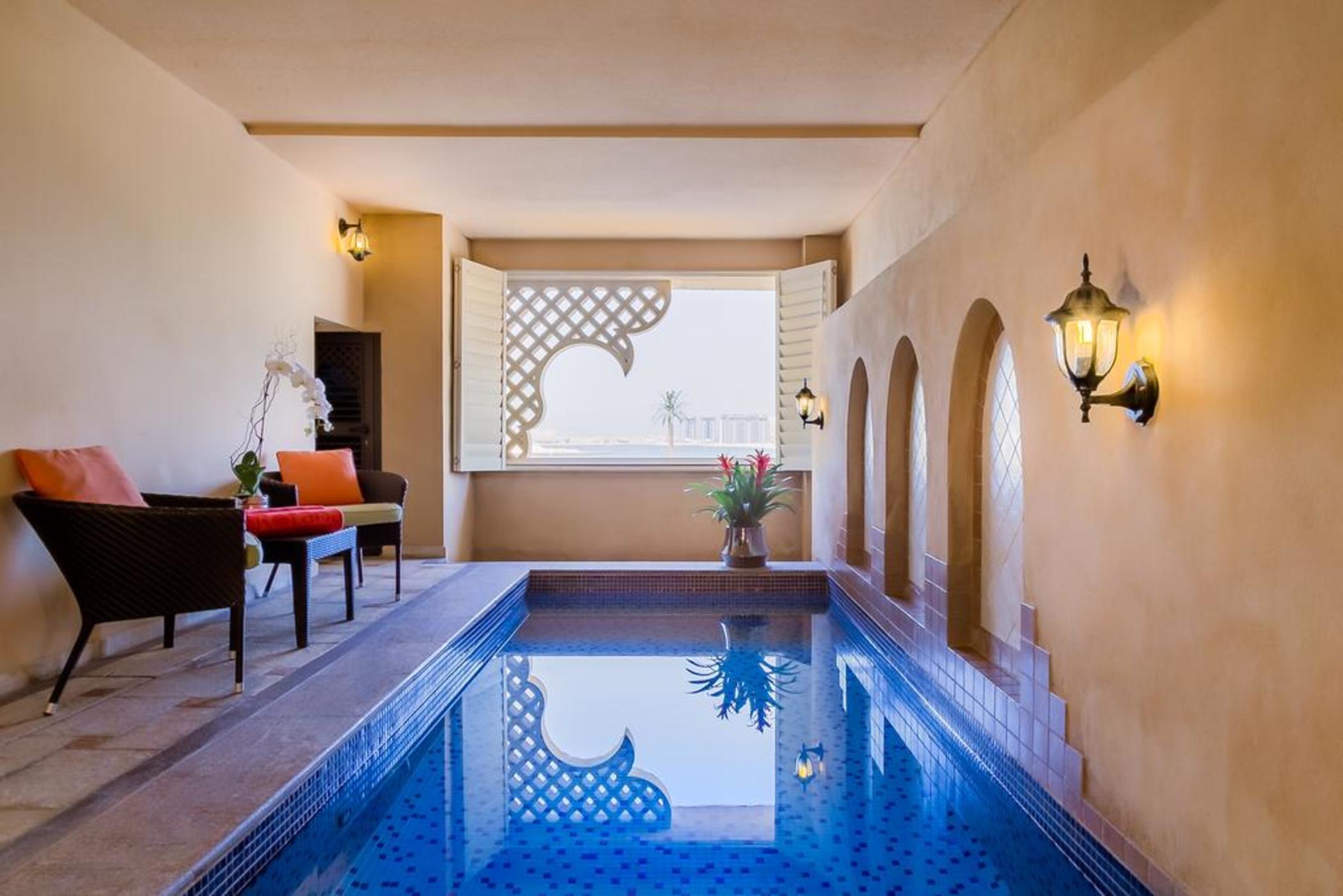Hotel Arjaan By Rotana - Media