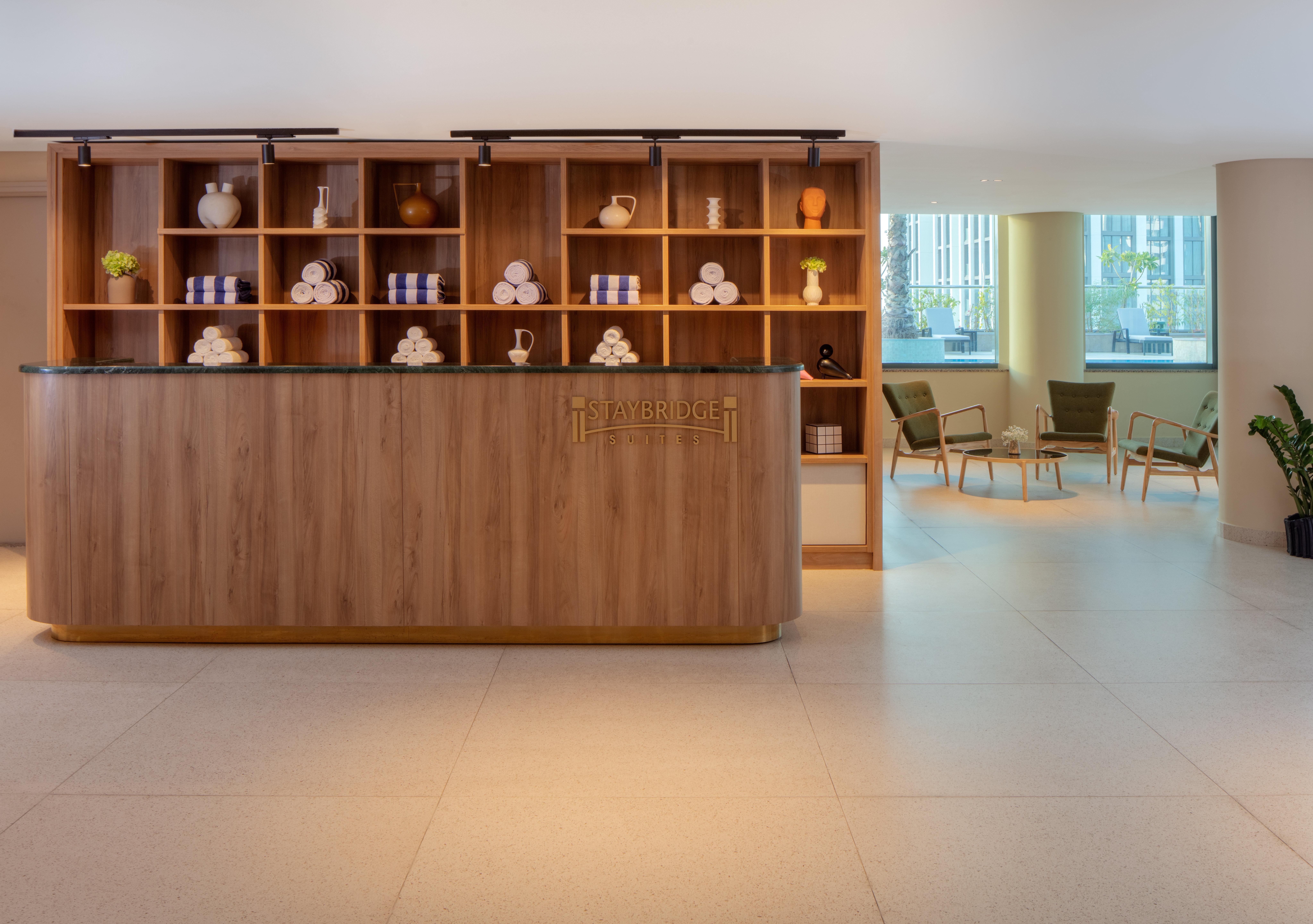 Hotell Staybridge Financial Centre By Ihg
