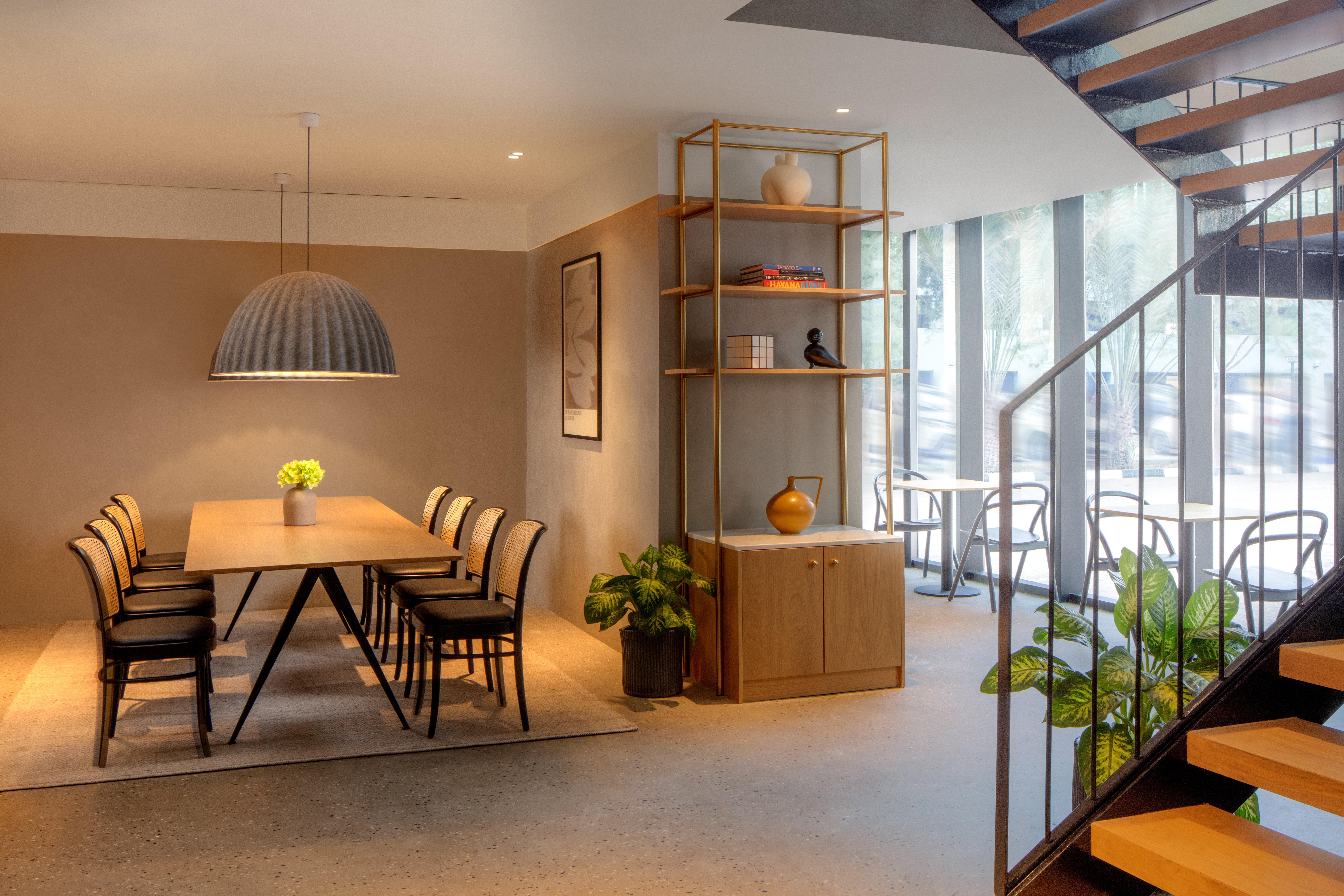 Hotell Staybridge Financial Centre By Ihg 4*