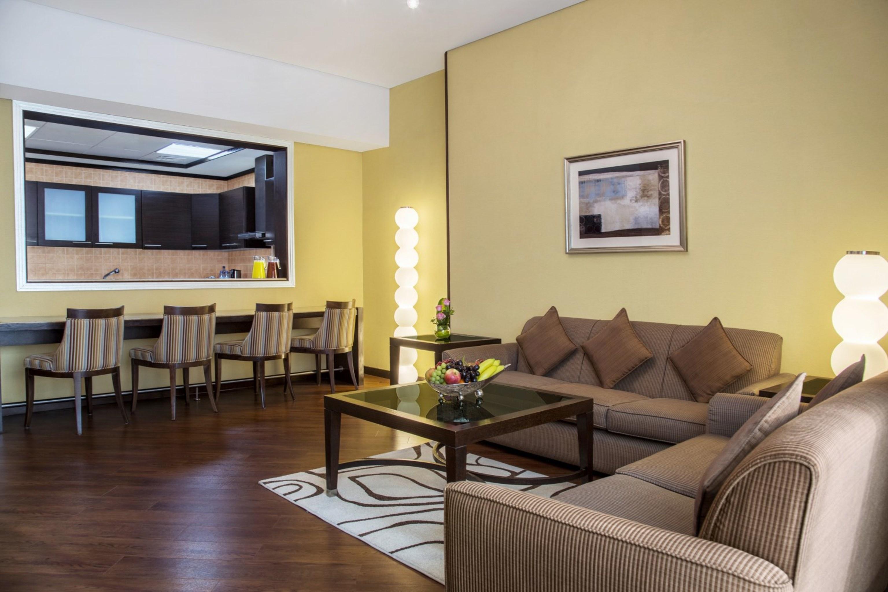 Time Oak & Hotell 4*