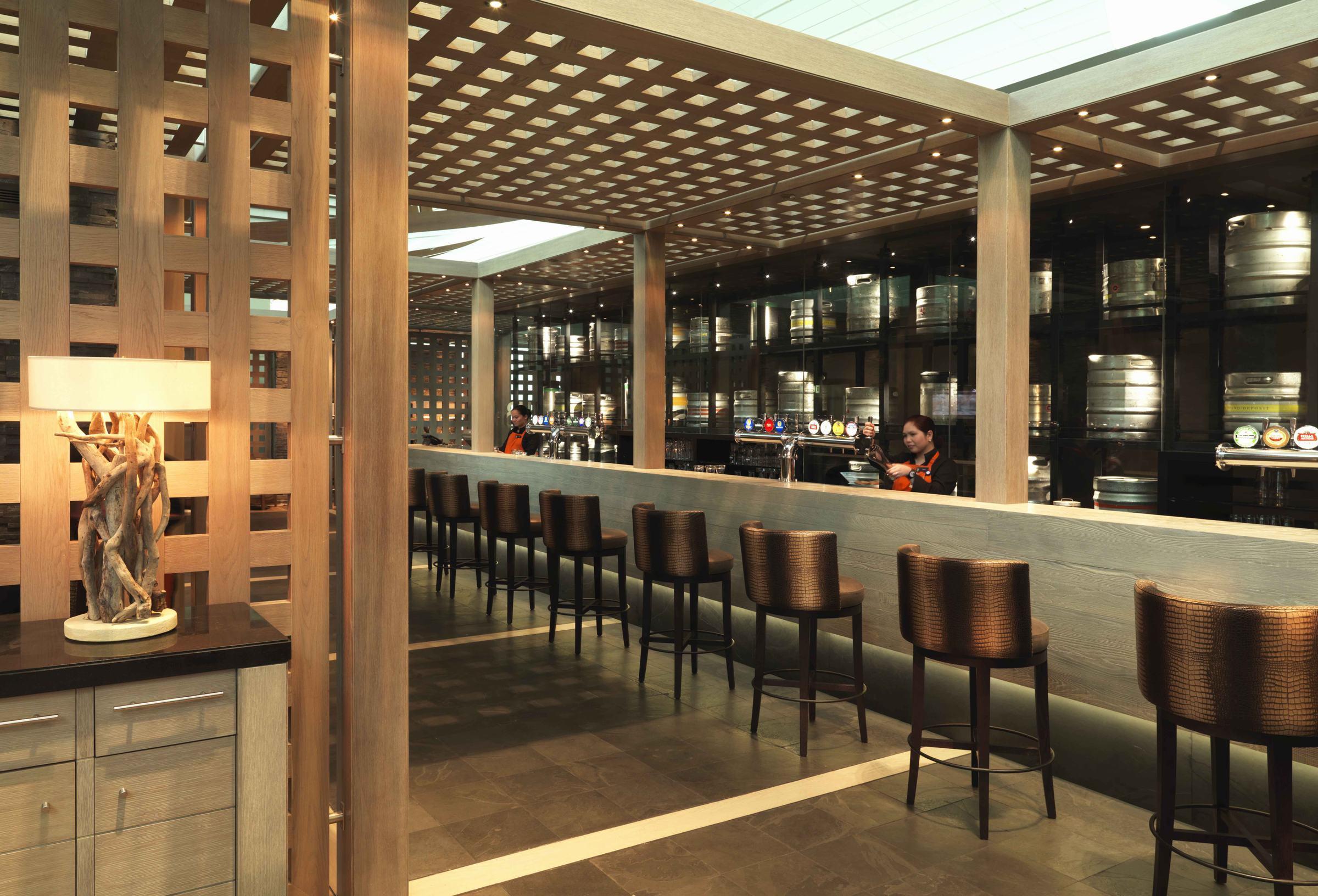 International Terminal Hotell 5*