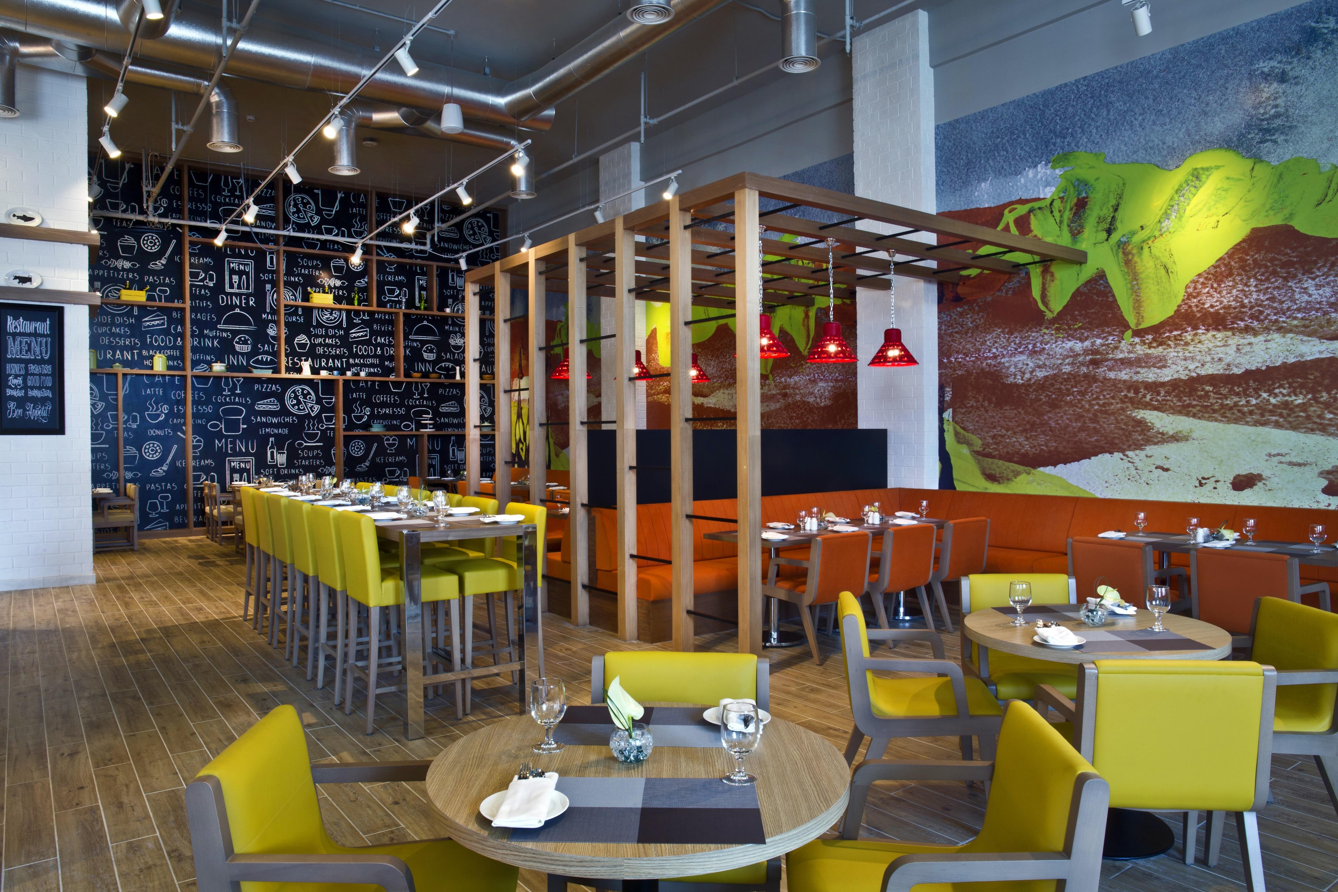 Ibis Styles Dragon Mart 3*