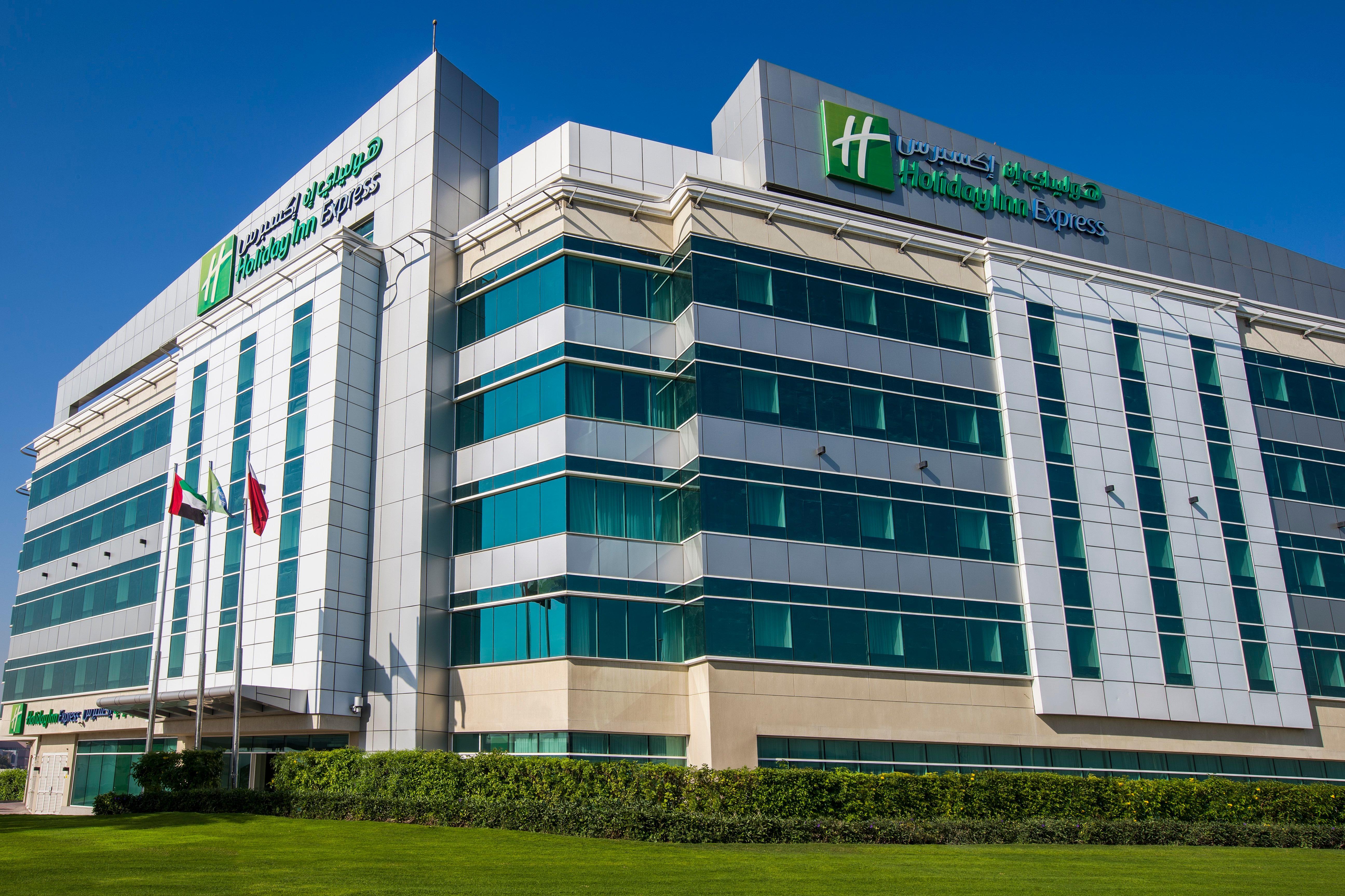 Express Airport By Ihg Hotell 3*