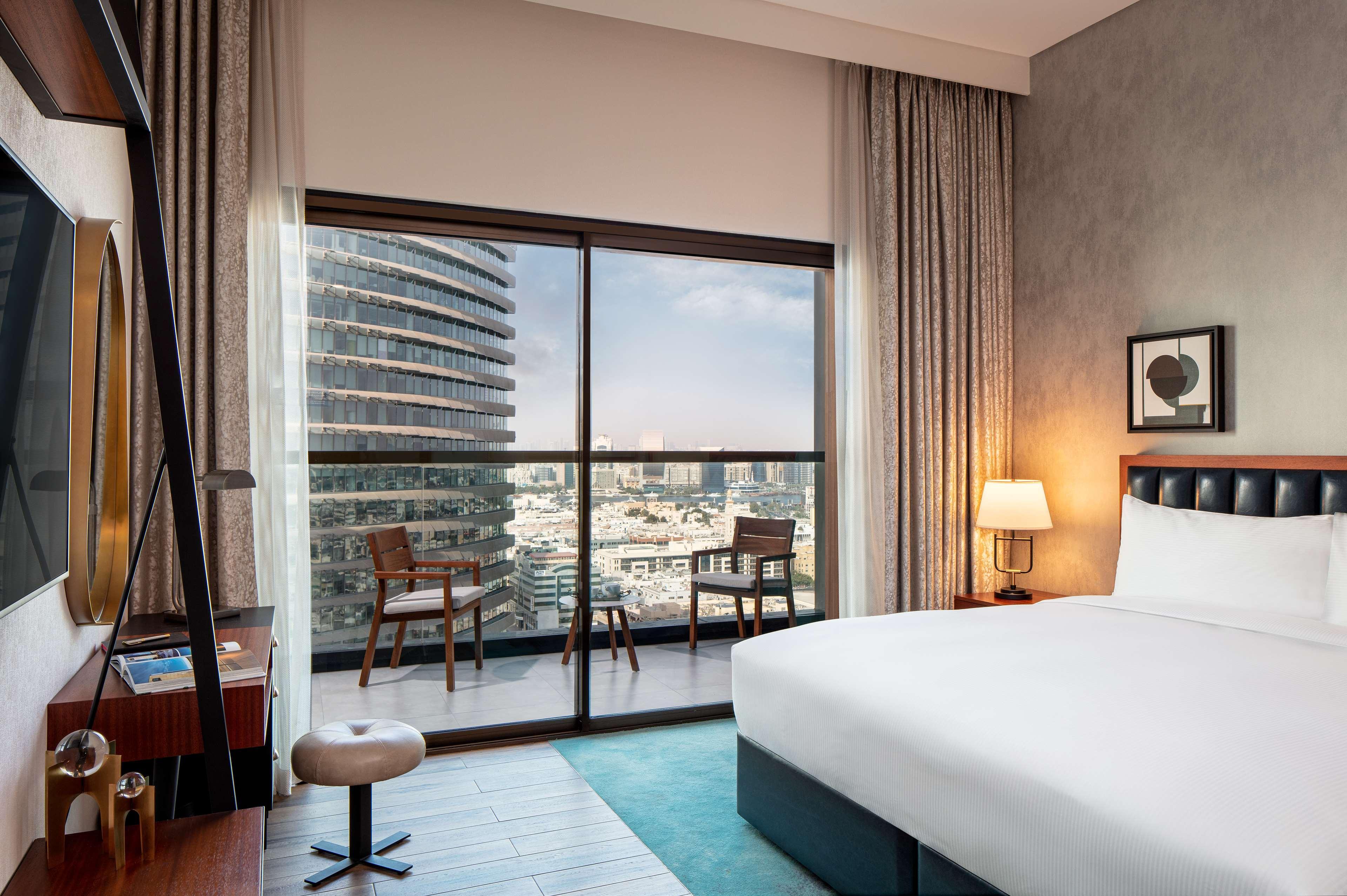 Doubletree By Hilton And Residences - Al Barsha Aparthotel 4*