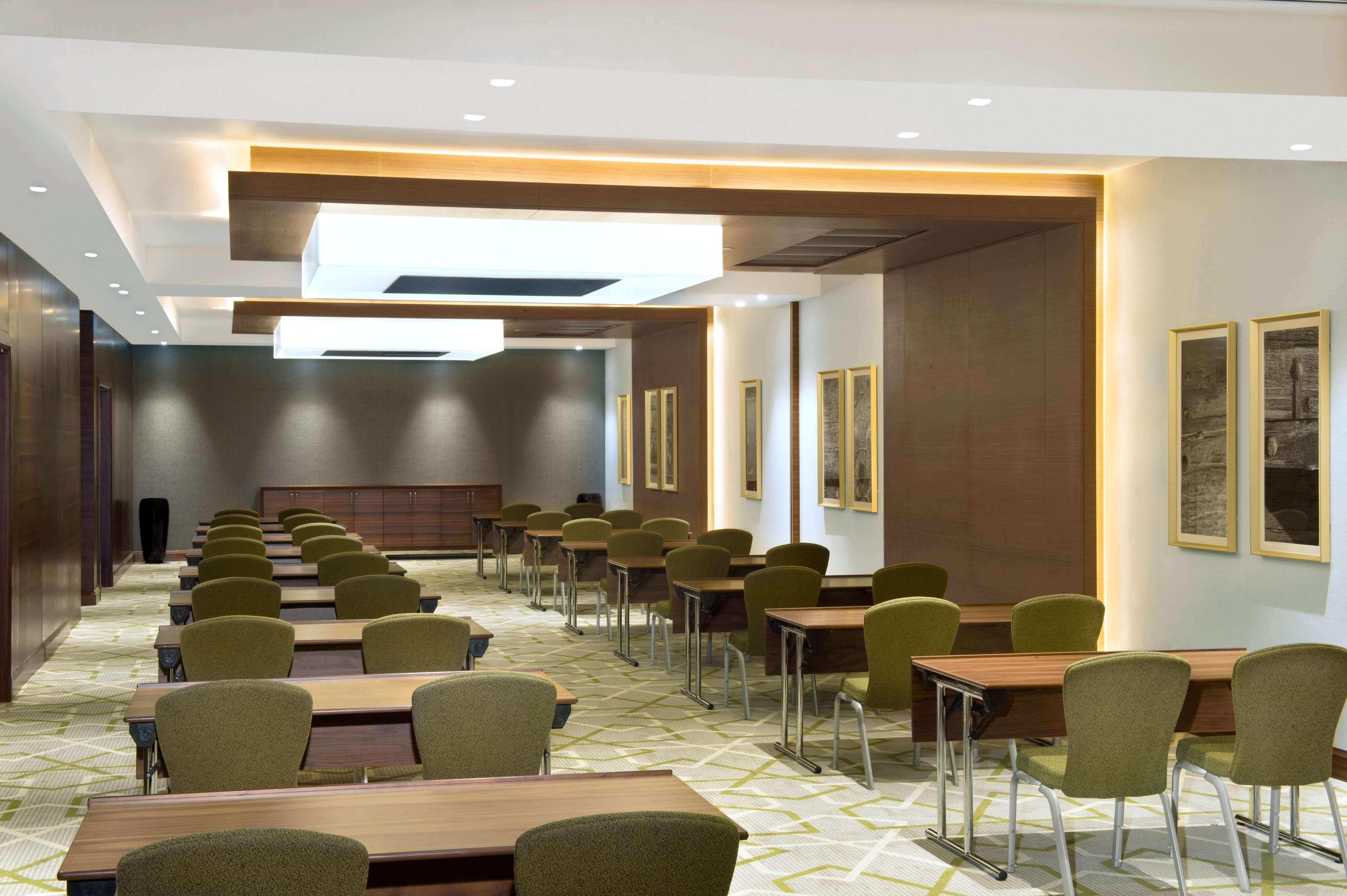 Hotel Hilton Garden Deira Dubai