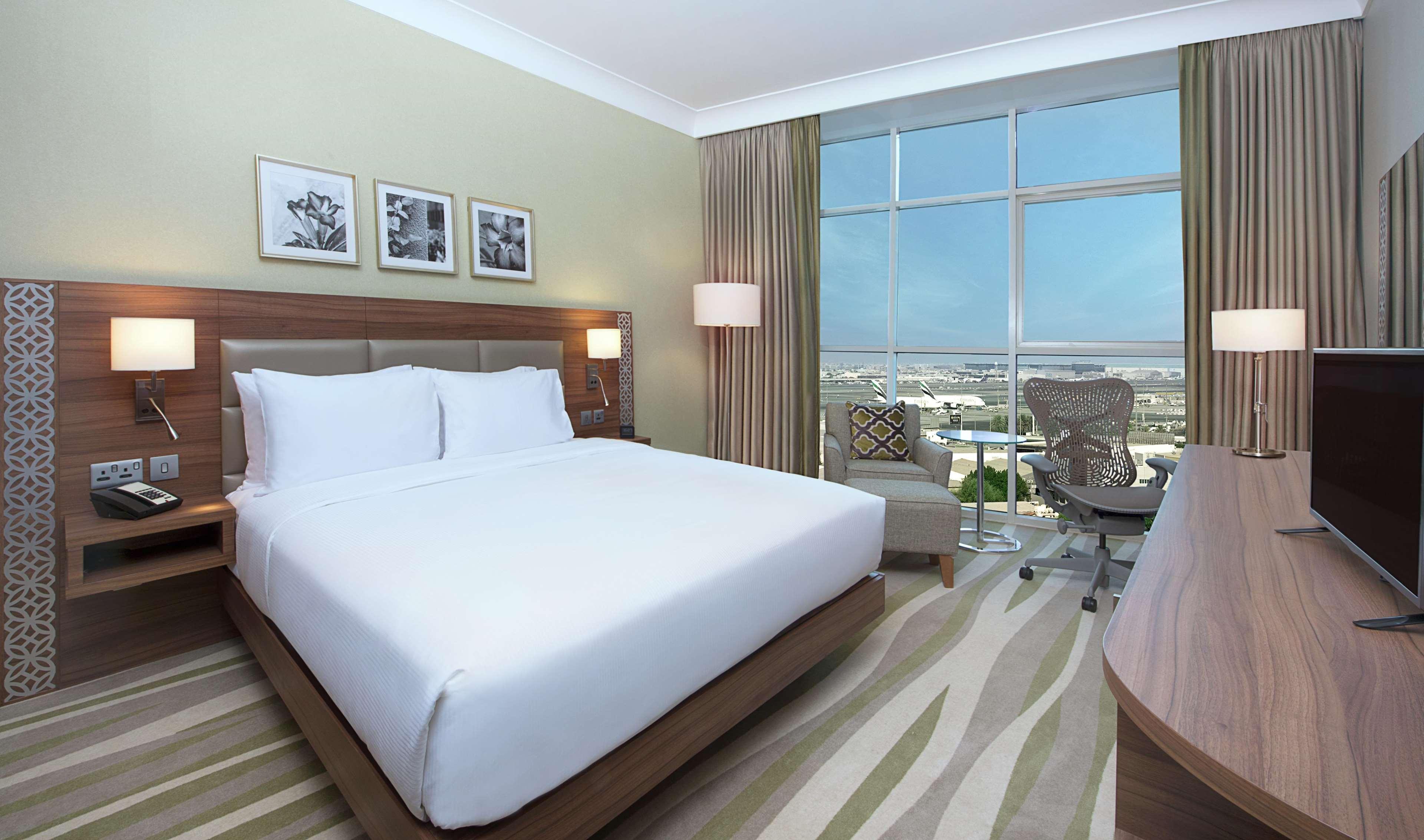 Hilton Garden Deira Dubái