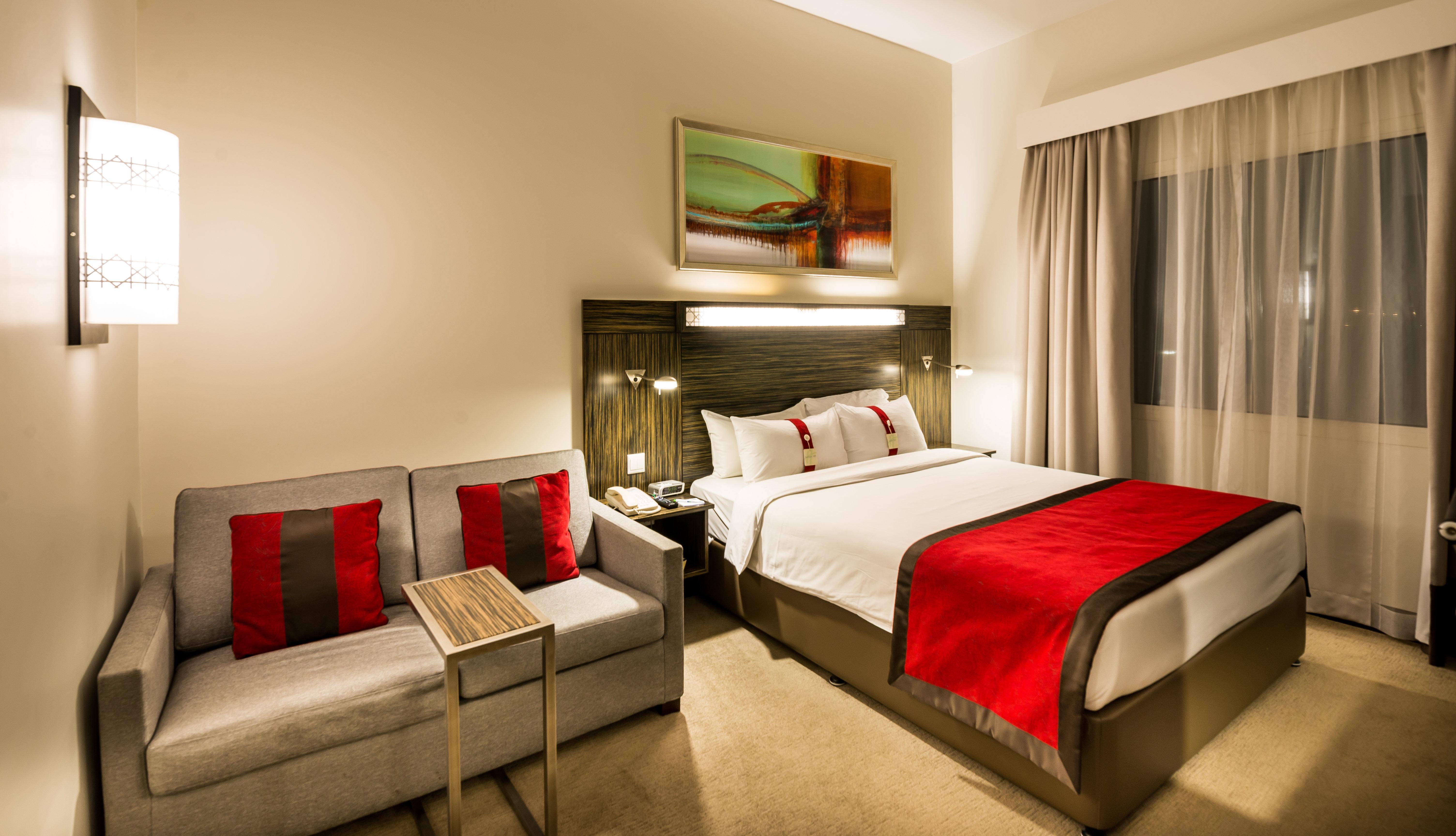 Hotel Express Internet By Ihg Dubái